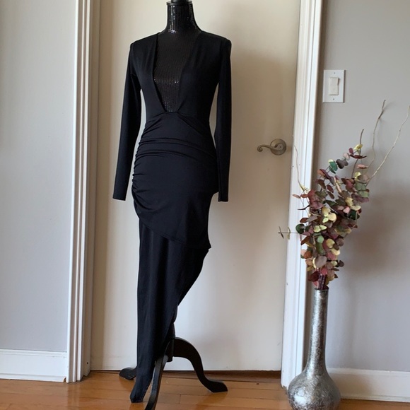 🎉2X HOST PICK🎉 Missguided Long Sleeve Plunge Neck Asymmetric Hem Dress - Picture 7 of 12